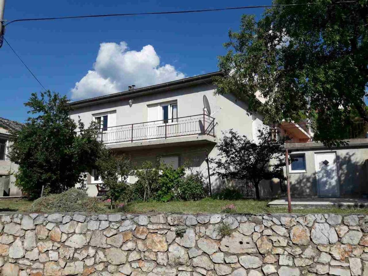 Apartment Damir Senj  Ngoại thất bức ảnh